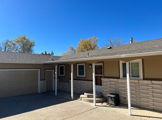 208 35th St SW, Loveland, CO 80537
