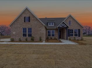 290 Cobb Rd, Leonard, TX 75452