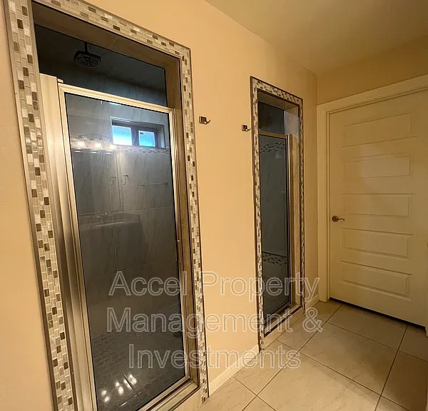 711 Abbott Ave — Photo 17