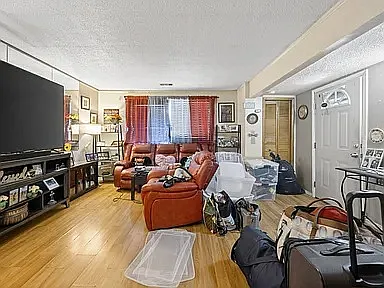 1706 Baldwin Ln — Photo 18