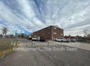 1676 Hanover St APT 301, Aurora, CO 80010