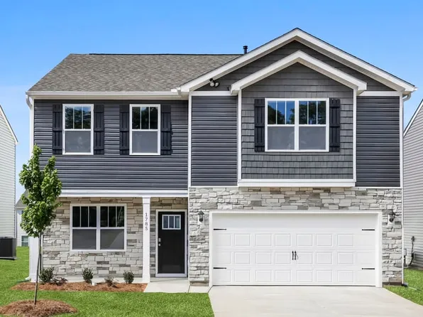 576 Landseer Dr, Landrum, SC 29356