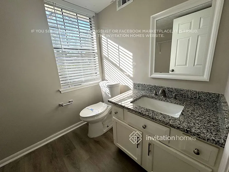 2413 Leslie Brook Dr — Photo 14