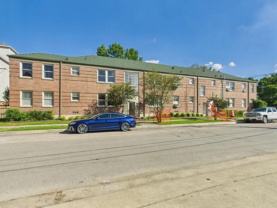 1920 Richmond Ave #14