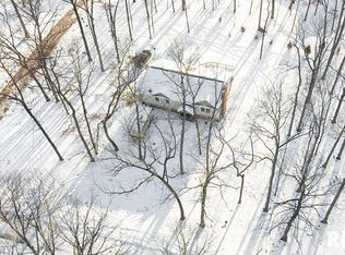 2821 Spring Dr, Vandalia, IL 62471