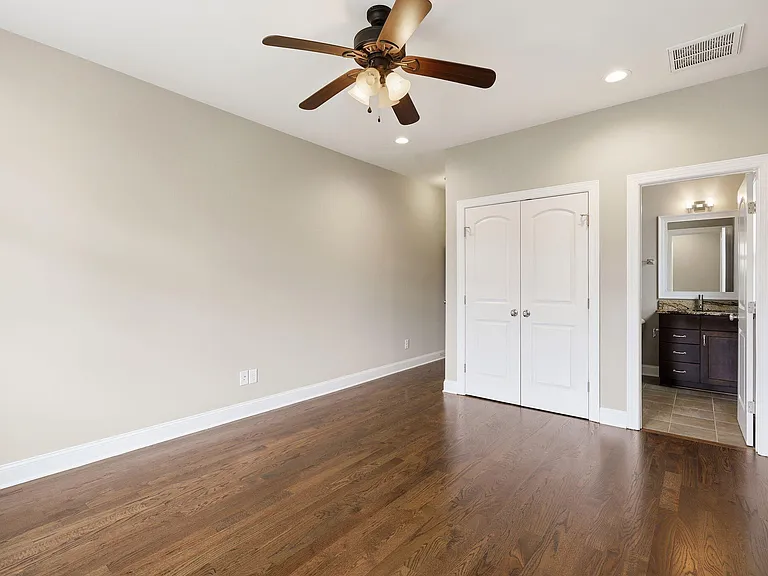 412 Parkman Grant Dr — Photo 42