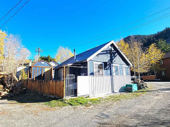 4th image of 22 S Crawford Ave