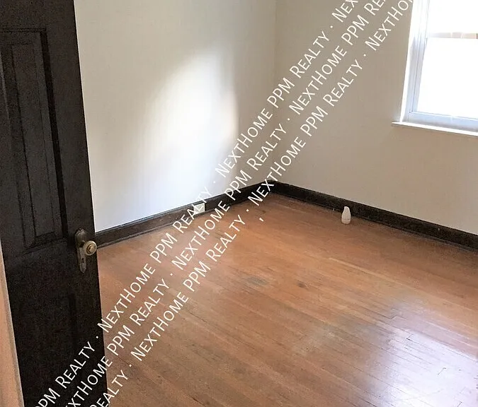 1851 Capital Ave #2 — Photo 5