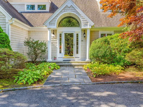 89 The Hacking Circle, Mashpee, MA 02649