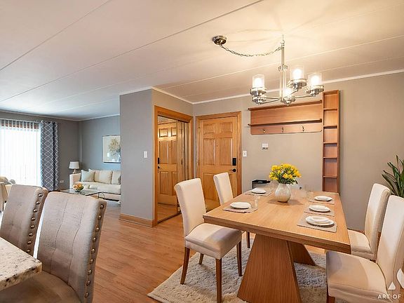 5th image of 7347 W 79th Pl APT 2D