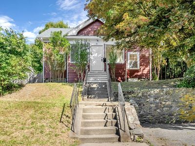 80 Randolph Rd, Worcester, MA, 01606