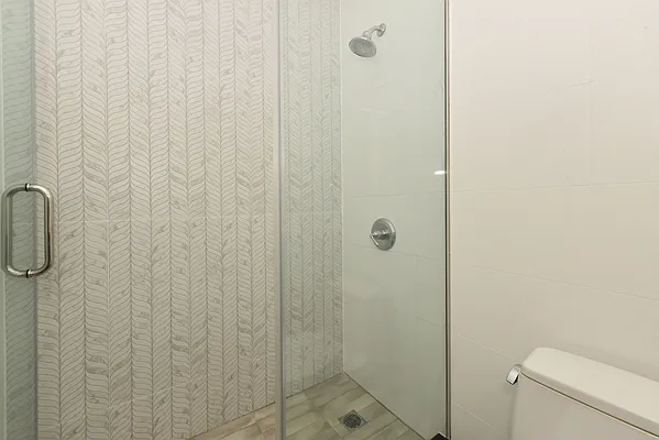 Rented by Keller Williams Legendary | media 32