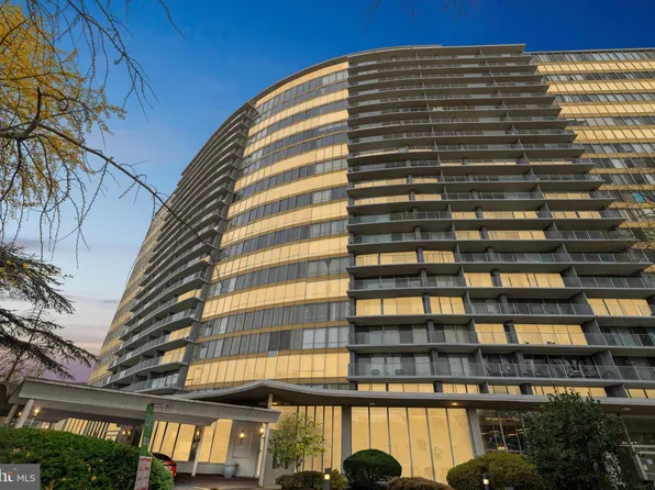 3900 Ford Rd APT 6C, Philadelphia, PA 19131