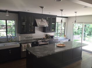 750 Foster Dr, Des Moines, IA 50312