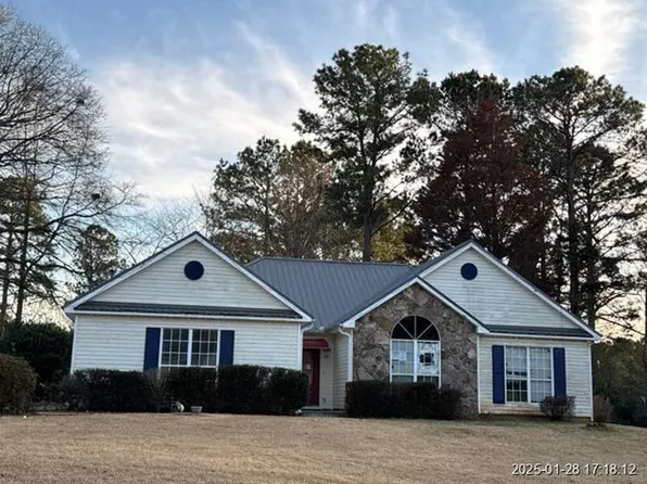 132 Crescent Rd, Thomaston, GA 30286