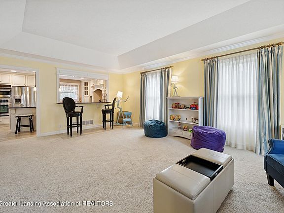 4th image of 1318 Glenhurst Ln #17