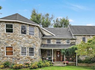 742 Power Rd, Manheim, PA 17545