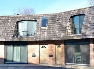 463 W Russell St APT A, Barrington, IL 60010