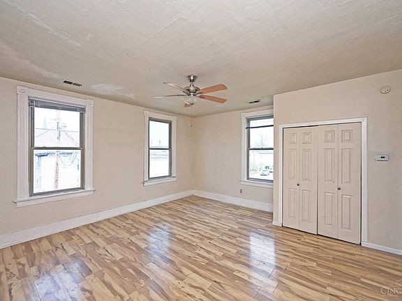 5th image of 37 Orchard St