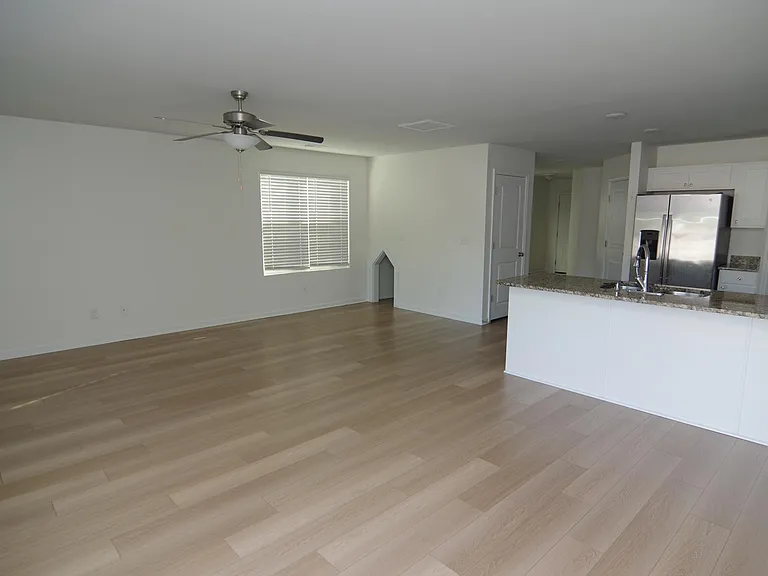 2790 Prince Charles Ct — Photo 7