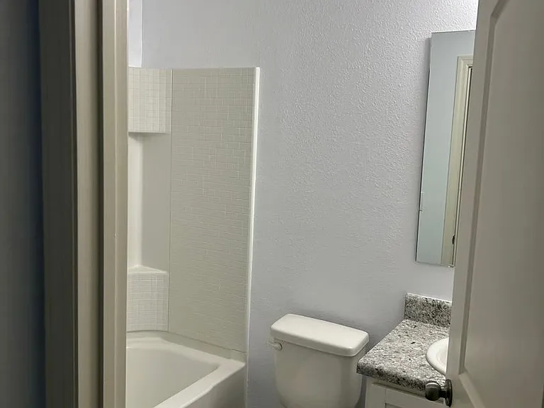 204 Gladiola Ct — Photo 8