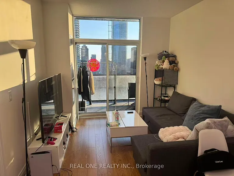 28 Ted Rogers Way #3706 — Photo 3