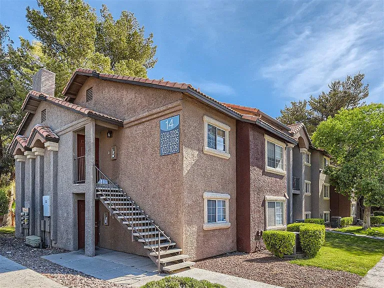 2750 S Durango Dr #3024 — Photo 10