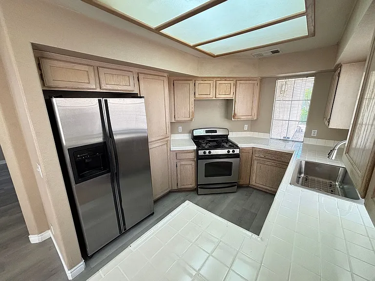 2398 Swifton Ct — Photo 9