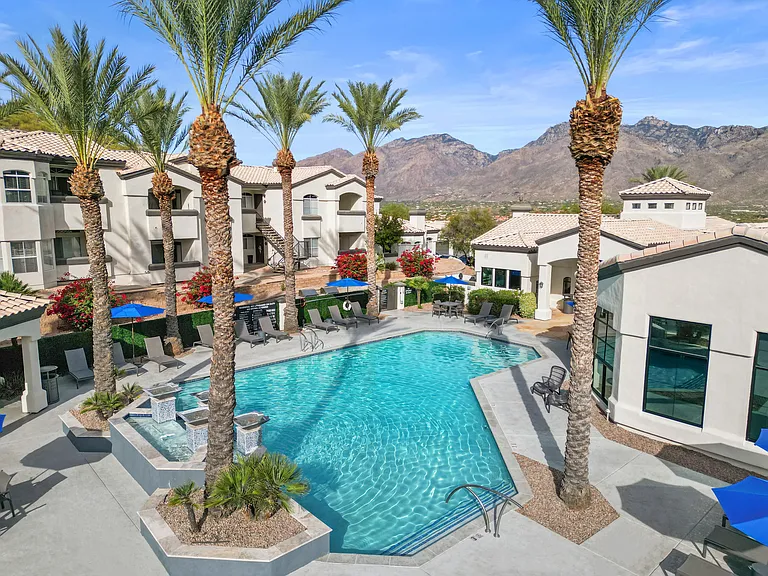 Pinnacle Heights — Photo 15