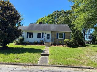 1419 Ashe St, Burlington, NC 27217