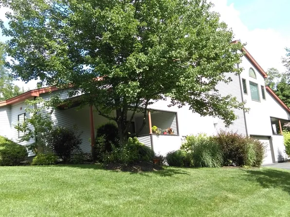 2A Coldbrooke S #2A, Lenox, MA 01240