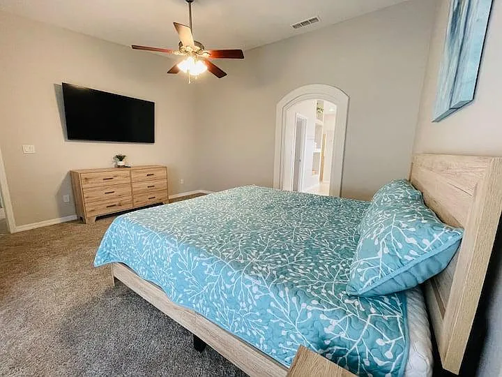 2552 Cisco Dr S — Photo 16