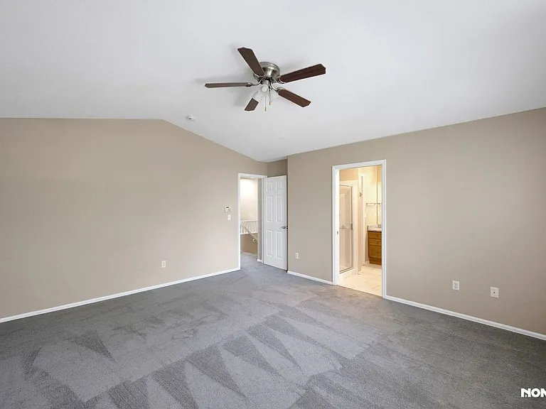 2942 N Princess Cir — Photo 24