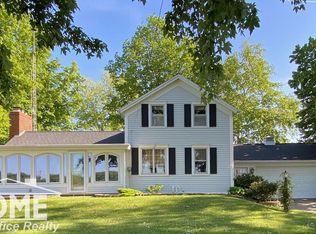 1701 W Riley Rd, Owosso, MI 48867