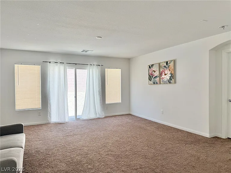 7777 Westwind Rd — Photo 10