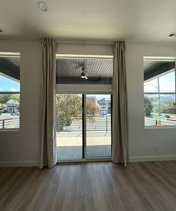 3rd image of 136 S 700 E #1
