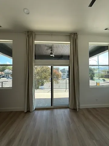 136 S 700 E #1 — Photo 3