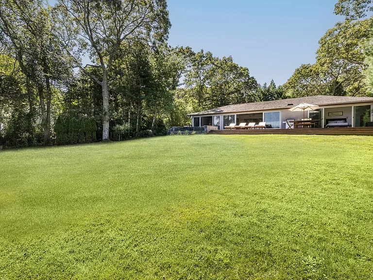 26 Oyster Shores Rd — Photo 2