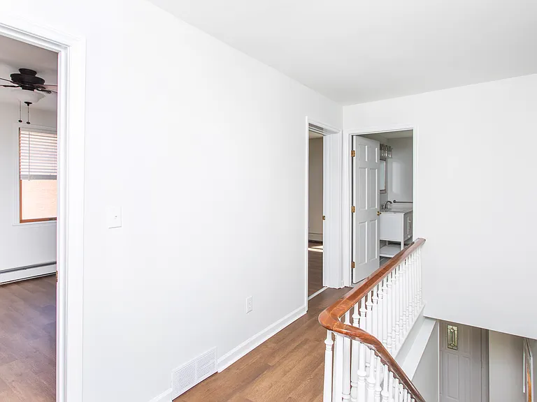 105 Van Dam St — Photo 11