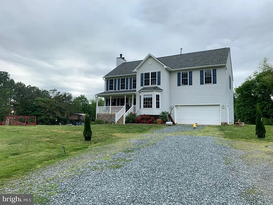 52 Blake Meadow Ln