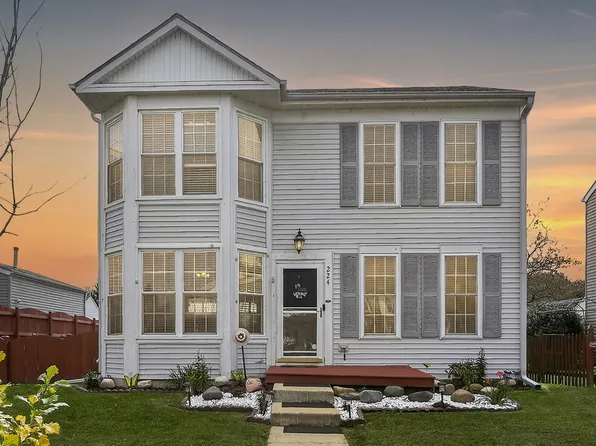 224 Presidential Blvd, Oswego, IL 60543
