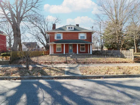 217 Fountain Ave, Paducah, KY 42001