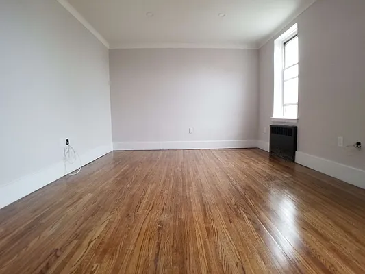 Rented by NYC Realty Brokers LLC | media 1