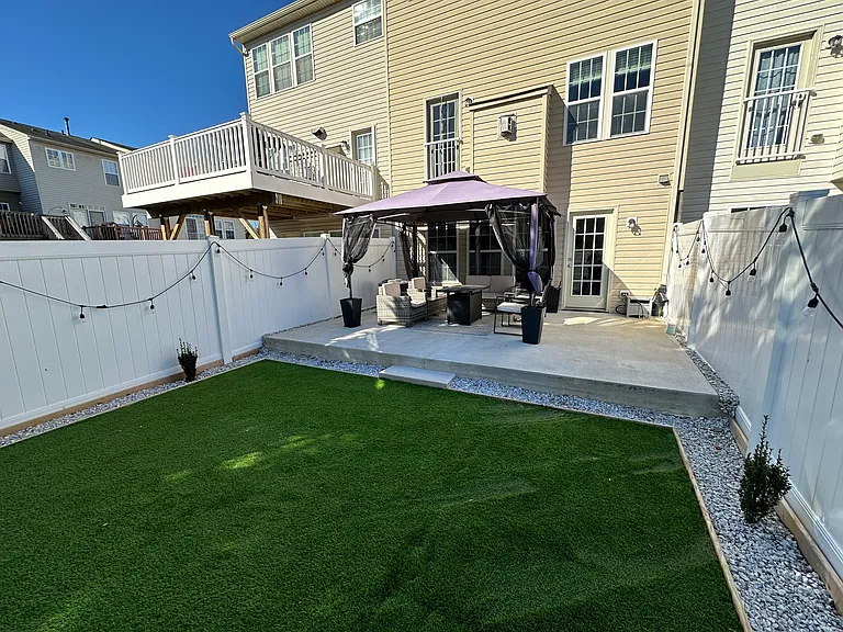 355 Cristaudo Ct — Photo 10