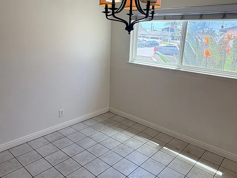 16681 Lucia Ln — Photo 11