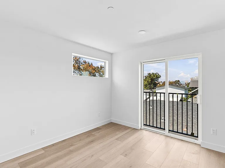 1259 Lincoln Ave — Photo 10