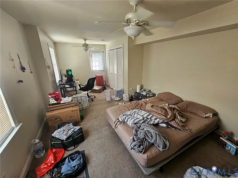 1309 W Clay St — Photo 13