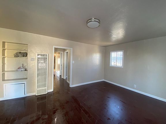3rd image of 1553 Monterey St