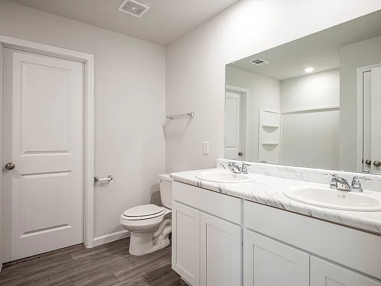 7352 Tin Star Dr — Photo 17