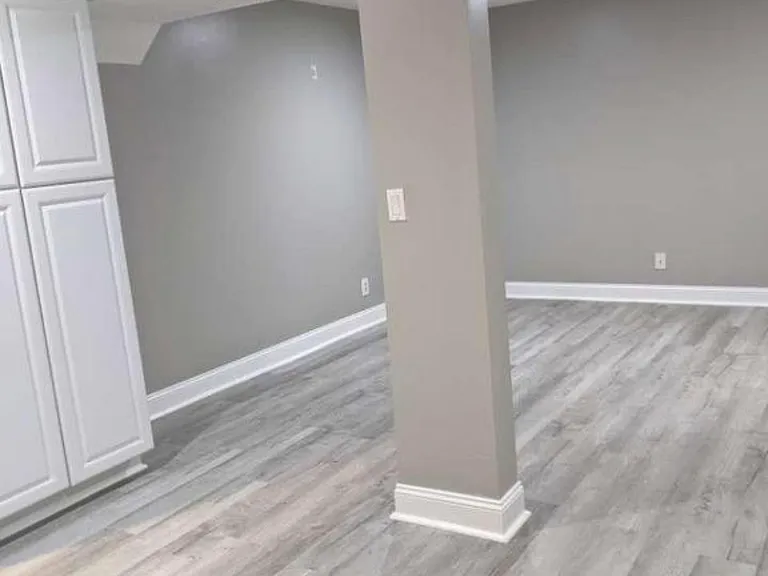 119 Wade Ln #B — Photo 3